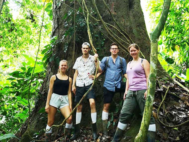 651_researchteam_costa_rica VOLSOL VOLUNTEERING SOLUTIONS VolunteerForever