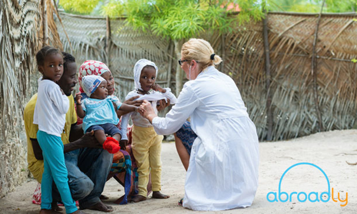 Abroadly_nursing_Africa_1(1) Volunteer Forever - Medical, Dental, Nursing Mission Trips Abroad