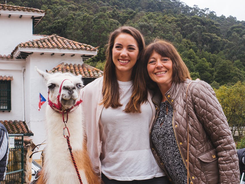 best-volunteer-abroad-families (1) VolunteerForever