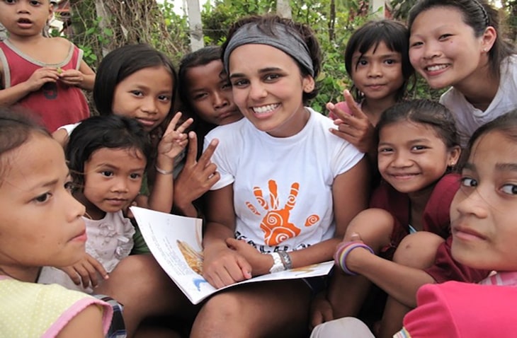 Cheap-Affordable-Volunteer-Programs-Reach-Out-Volunteers affordable volunteer programs abroad