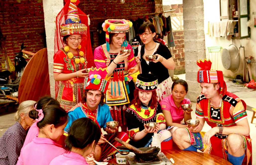 china-community-aid-and-teaching-in-fengyan-22 VolunteerForever