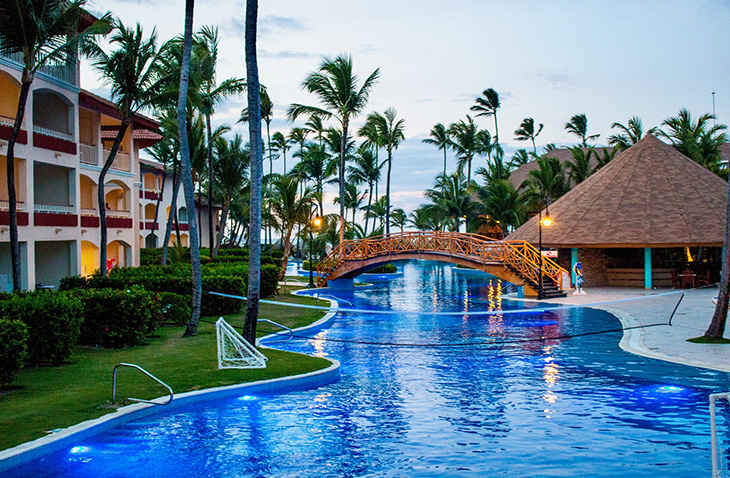 Frontier-section-image Hospitality and Tourism Internships and Volunteer Programs Abroad