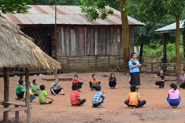 Laos_outdoorclasst_5457ad7326a4d VolunteerForever