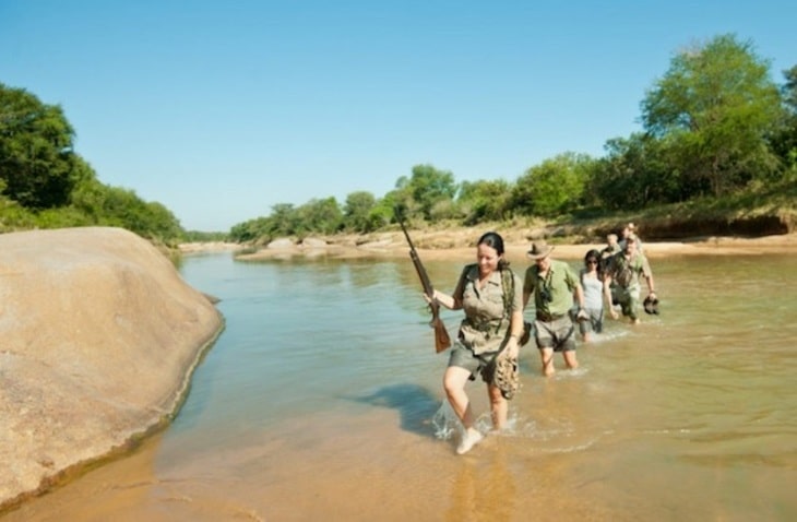 naturally-africa-volunteers-gap-year_730x478-min hospitality and tourism internships and volunteer programs abroad