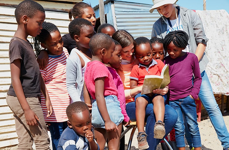 VolunteerForever Volunteer for refugees with Projects Abroad
