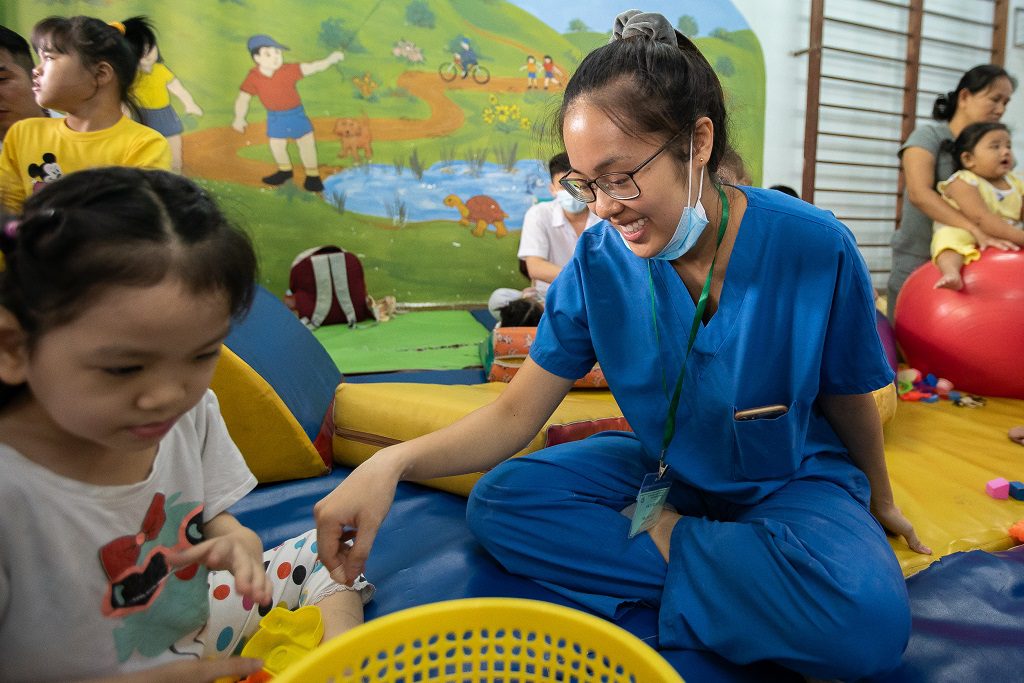 Visiting out patients VolunteerForever